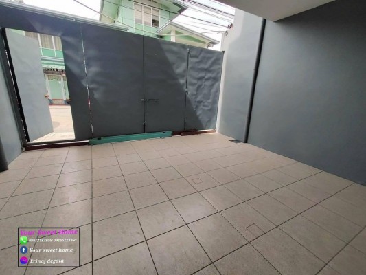 House and Lot - Quezon City