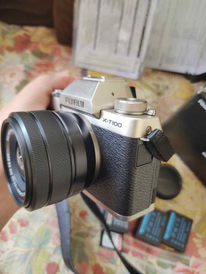 Fujifilm xt100