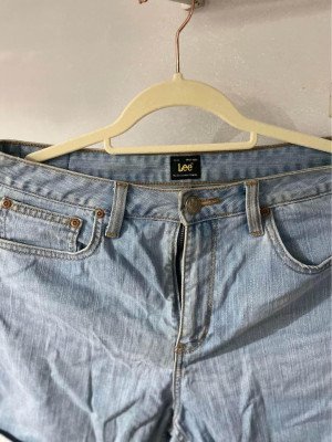 Brand new Lee Short