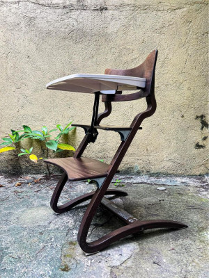 Leander adjustable high chair