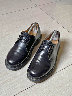 Authentic Dr. Martens Classic 1461 Smooth Leather