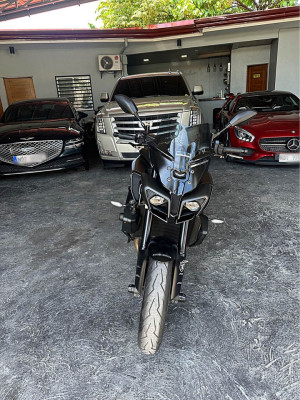 2019 Yamaha mt-10 fully loaded