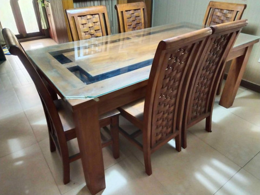 6 seater Dining Set