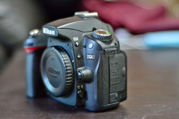 For Sale: Nikon D90 / Nikkor Lens 24-50mm