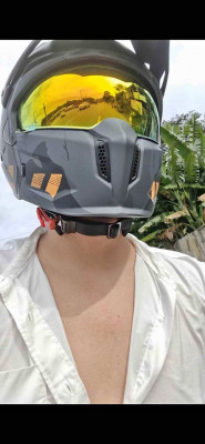 MT STREETFIGHTER HELMET