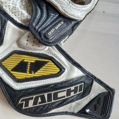 RS Taichi Gloves