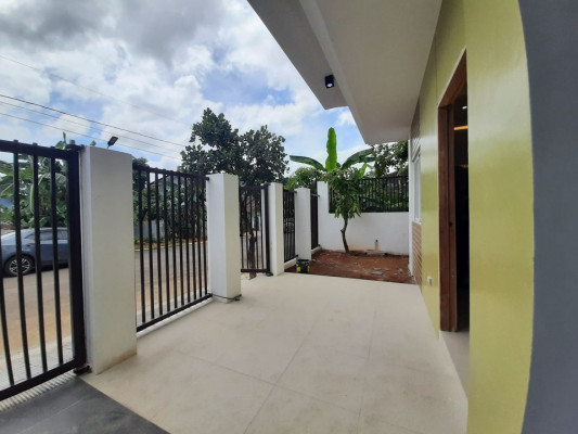 HOUSE AND LOT FOR SALE!!!