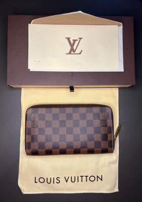 LV Zippy Organizer Dam