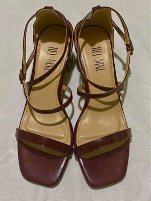 Kate sandals maroon