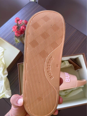 Burberry slides