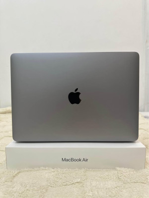 Macbook Air M1 Chip 13 2020