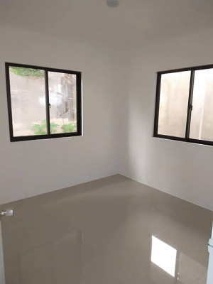 HOUSE & LOT FOR SALE