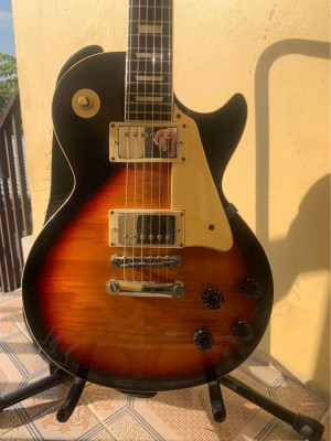 RUSH SELLING! Gibson Les Paul Copy