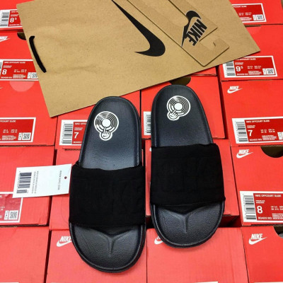 NIKE OFFCOURT SLIDE