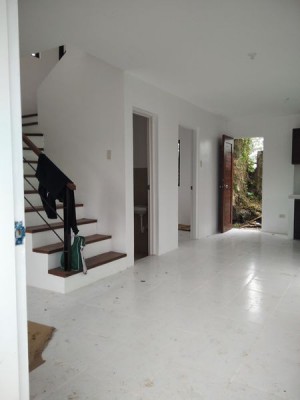 House and Lot - Sta. Rosa, Laguna