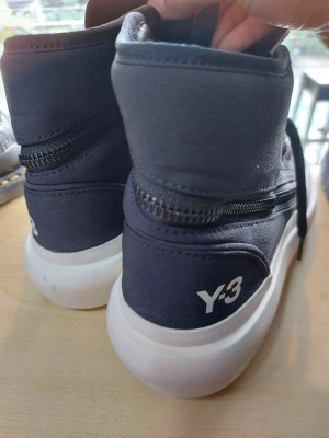 Y3 Sneakers (ORIGINAL)