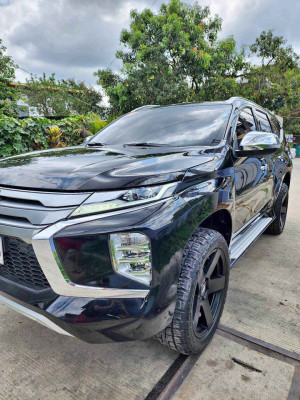 2020 Mitsubishi montero sport