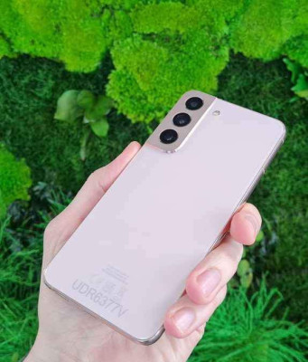 SAMSUNG S22 5G 120HZ