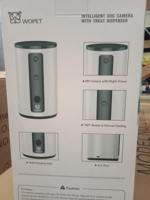 Intelligent Dog Camera w/Dispenser