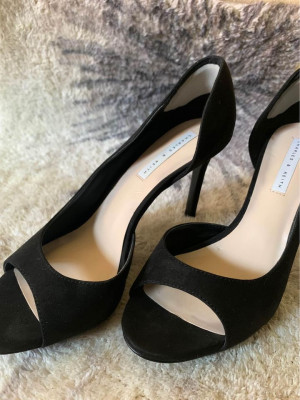 ORIGINAL CHARLES & KEITH HEELS