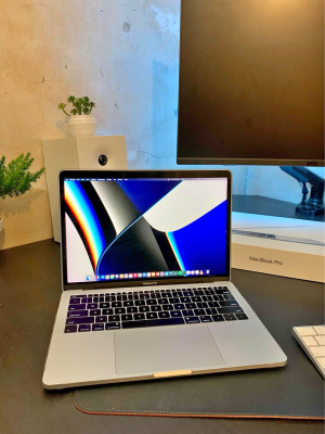 Macbook Pro 2017 13” Silver