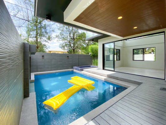 Exemplary Serene house and lot for Sale in an Exclusive Subdivision