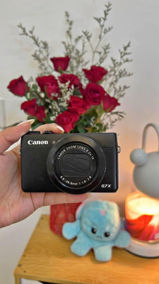 Canon powershot G7x