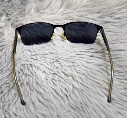 Original TOMMY HILFIGER Sunglass 😎