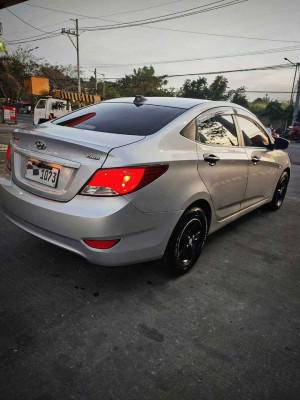 2017 Hyundai accent