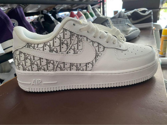 Airforce 1 womens Rush Sale‼️