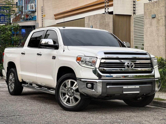 2017 Toyota tundra