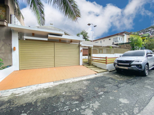 Amazing Stylish House and Lot for Sale near Trinoma, Quezon City.