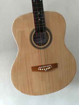 HANSEN LUMANOG 39 INCHES ACOUSTIC GUITAR WITH FREEBIES