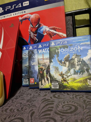 FOR SALE PS4 PRO Sprider-man limited Edition 1Tb