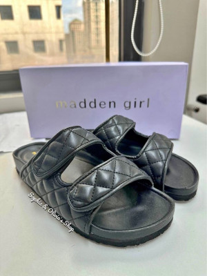 Steve Madden quilted slides US6