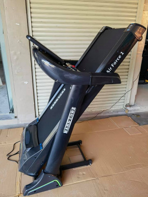 HARDCORE Motorized Treadmill 3.5 HP