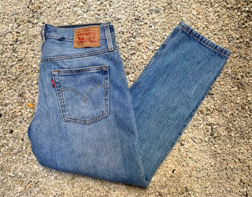 LEVI’S 501 CT CUSTOMIZED TAPERED JEANS