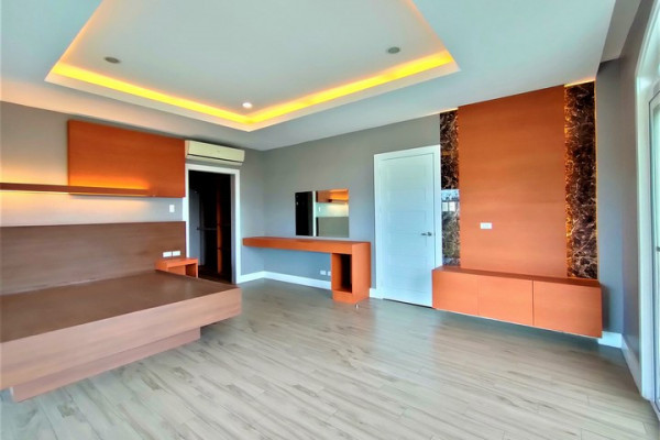 For sale House in Corona Del Mar Pooc, Talisay City