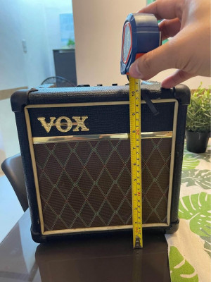 Guitar Amplifier For Sale