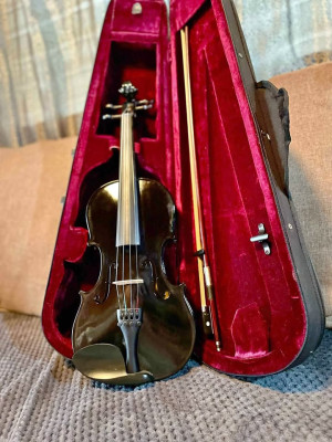 Bechondorf Violin