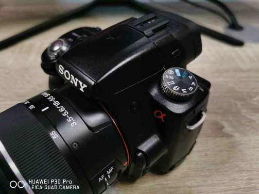 SONY A33