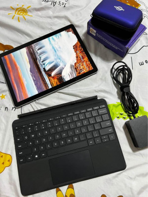 Windows Surface Go 2 Tablet Laptop