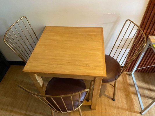 Dining table and chair