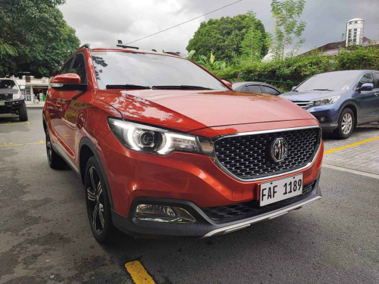 2019 MG zs