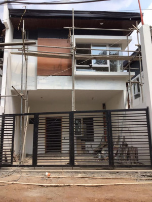 Brandnew House and lot in East Fairview Park Subdivision..