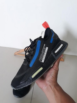 Adidas NMD R1 Spectoo Core Black
