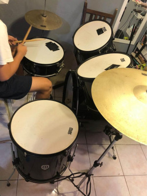Complete Drumset