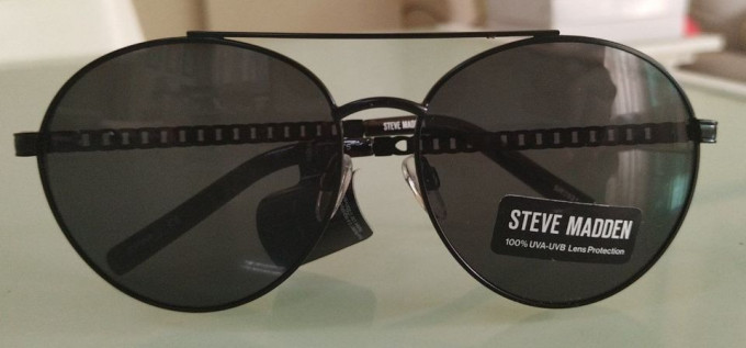 Steve Madden Aviator Sunglasses Dark Tone, Metal, BNWT