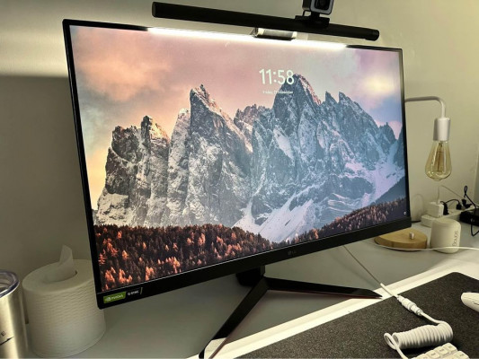 LG UltraGear 32in 165Hz QHD Gaming Monitor