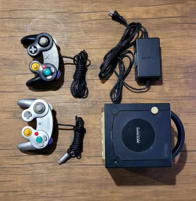 CHRISTMAS SALE! ALL IN! GAME CUBE + GAMEBOY PLAYER + 13 GAMES + FREEBIES